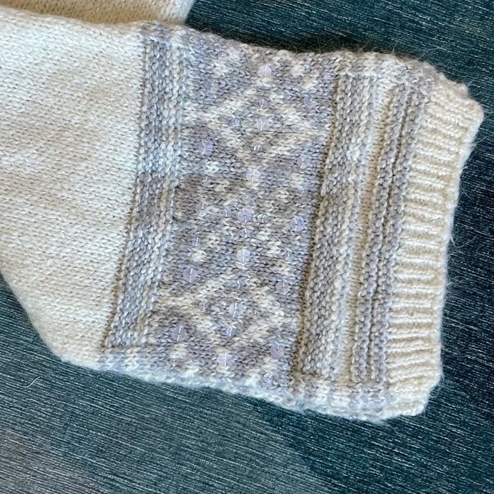 American Eagle Fair Isle Snowflake Knit Winter Scarf